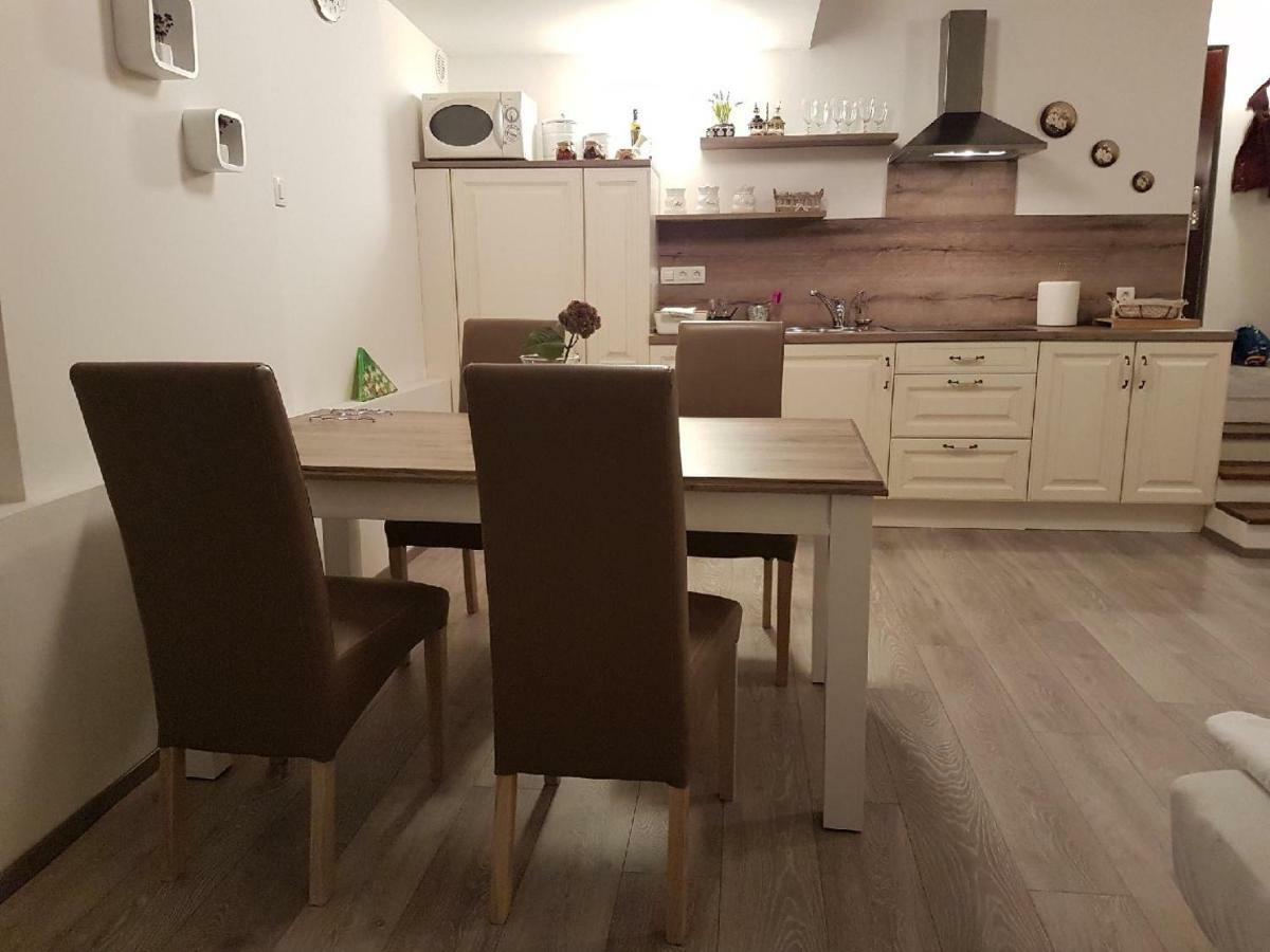 Romantic Apartments Sweet Baci Марибор Екстериор снимка